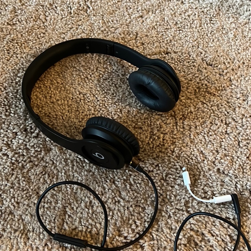 Beats by Dre Solo HD Wired Headphones